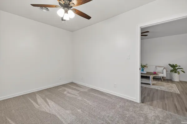 $375,000 | 607 West Warren Street, Mitchell, IN 47446