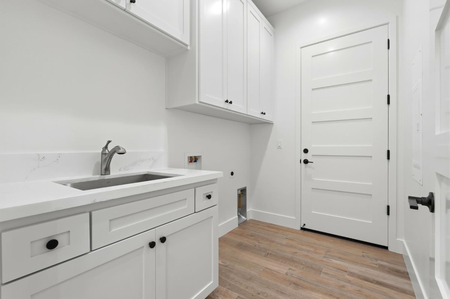 603 East Capistrano Street Hanford, CA 93230 - Photo 27 of 52