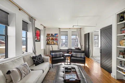 $434,900 | 700 Church Street, Unit 802, Nashville, TN 37203