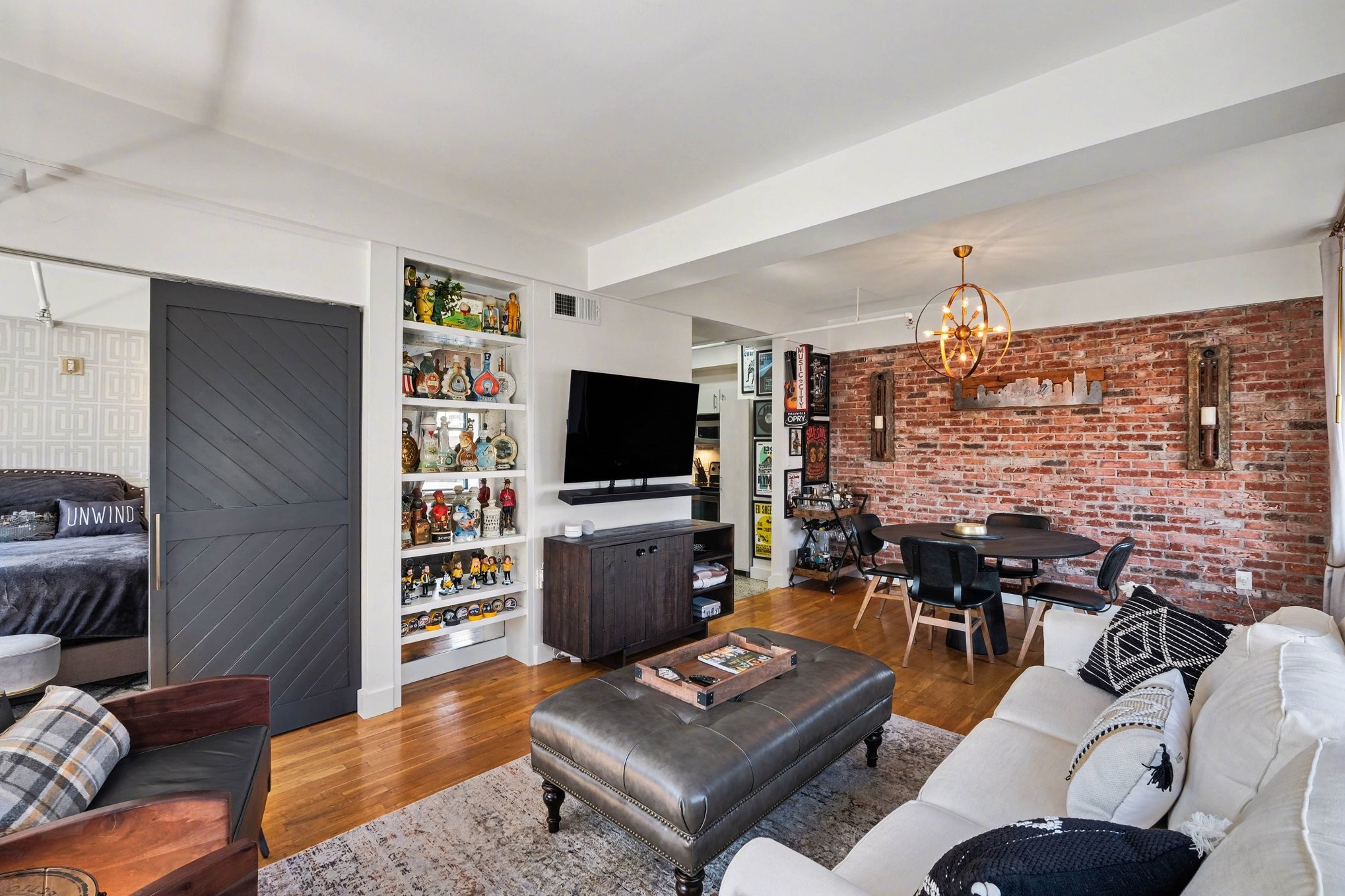 700 Church Street, Unit 802 Nashville, TN 37203 - Photo 5 of 34