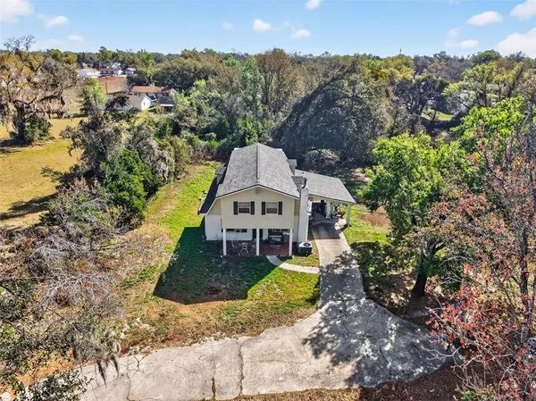 $469,000 | 902 2 Houses Lane, Seffner, FL 33584