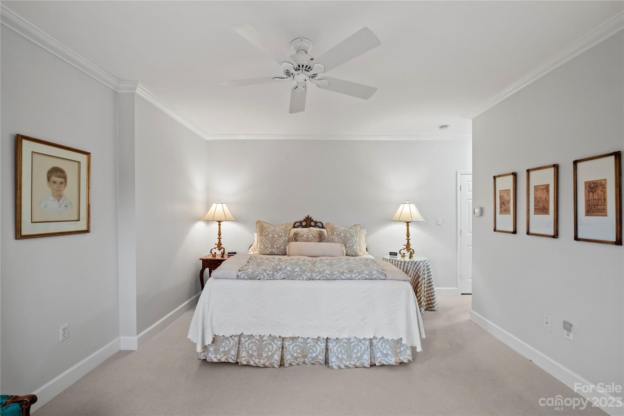 912 Cherokee Road Charlotte, NC 28207 - Photo 25 of 32 a bedroom with a bed and window