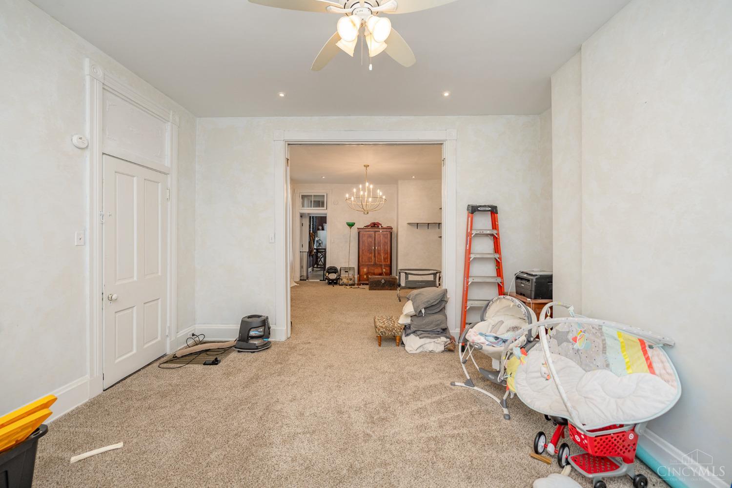 3183 East River Road Cincinnati, OH 45204 - Photo 17 of 33 Gallery Image 17
