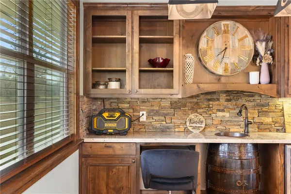 $639,900 | 7440 Fm 39 Road South, North Zulch, TX 77872