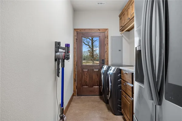 $639,900 | 7440 Fm 39 Road South, North Zulch, TX 77872