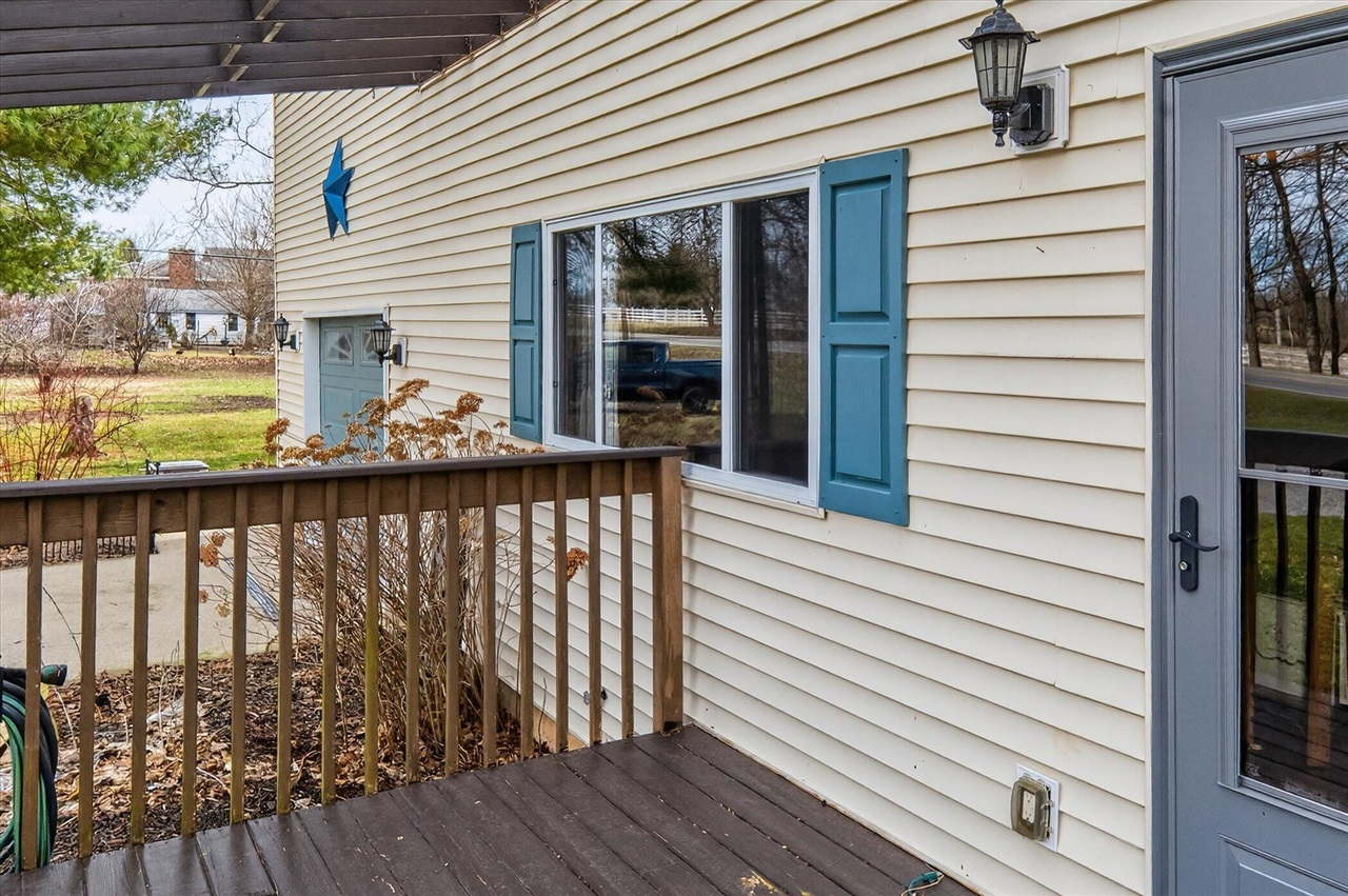 7001 Jefferson Road Brooklyn, MI 49230 - Photo 5 of 49