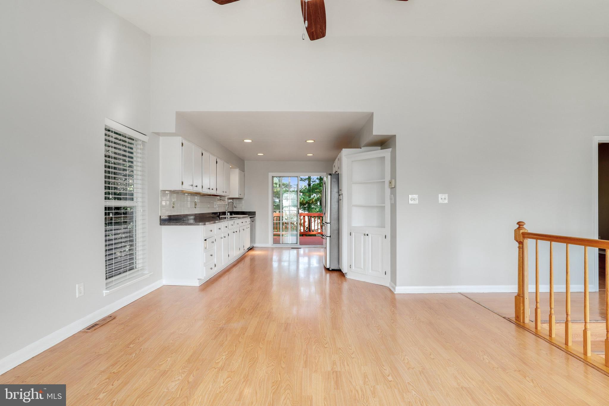 305 Timber Grove Road Owings Mills, MD 21117 - Photo 4 of 26