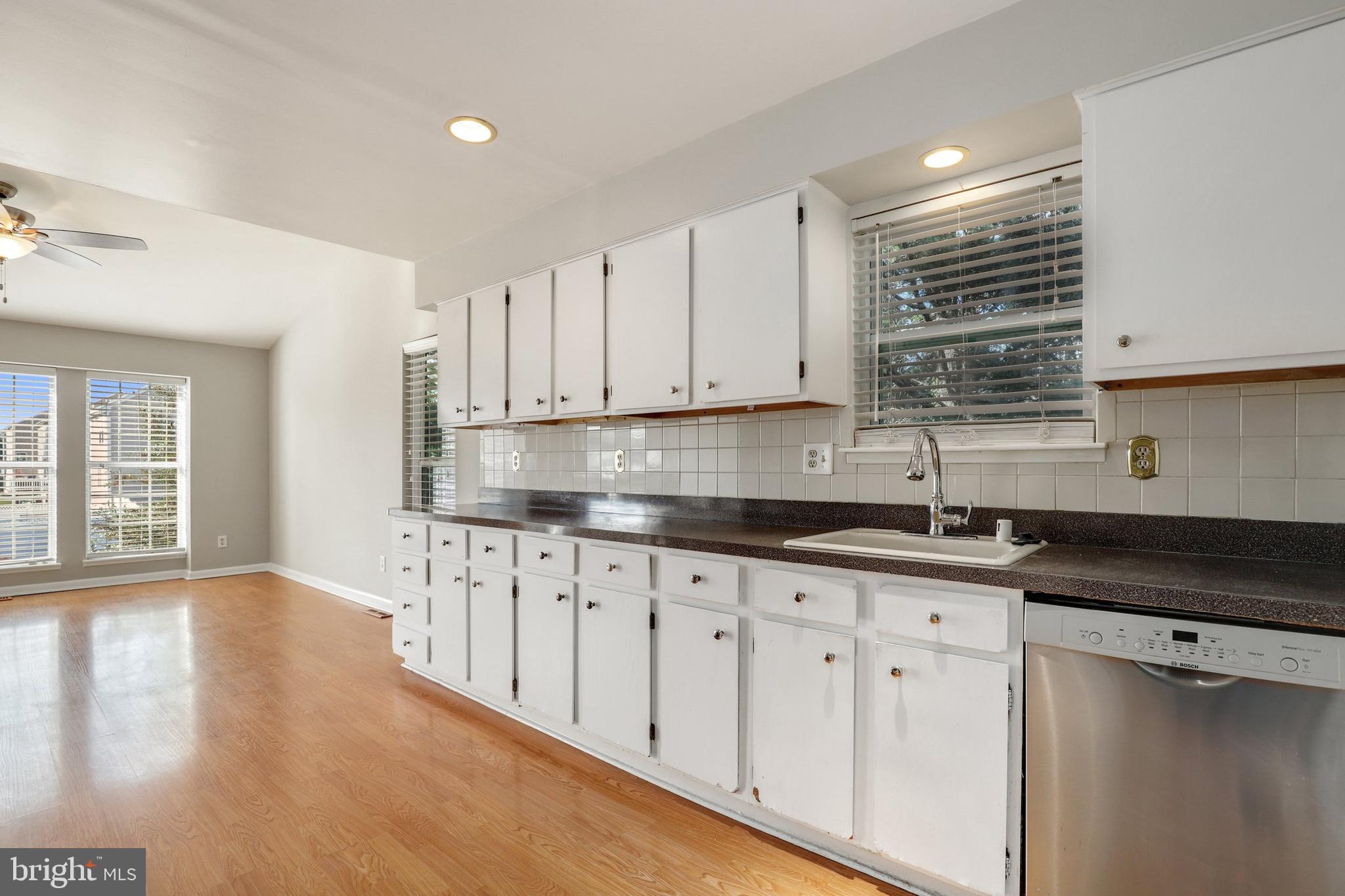 305 Timber Grove Road Owings Mills, MD 21117 - Photo 8 of 26