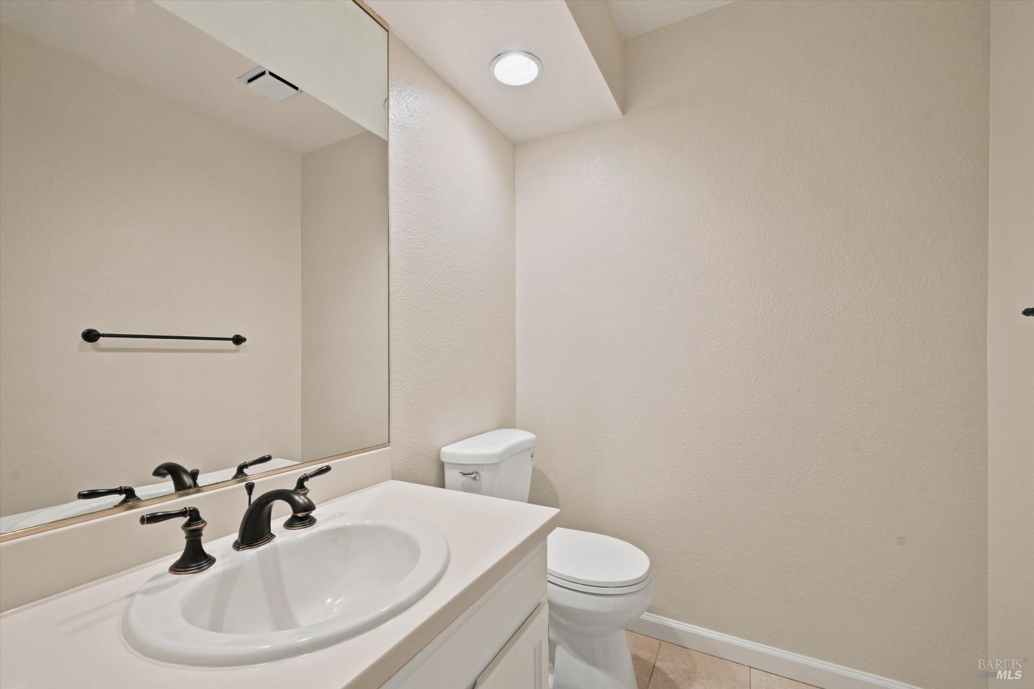 2004 Stonefield Lane Santa Rosa, CA 95403 - Photo 37 of 45