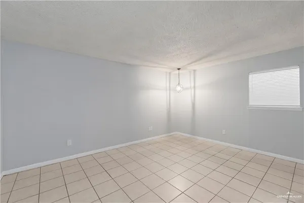 $800 | 1701 West McIntyre Street, Unit 5, Edinburg, TX 78542