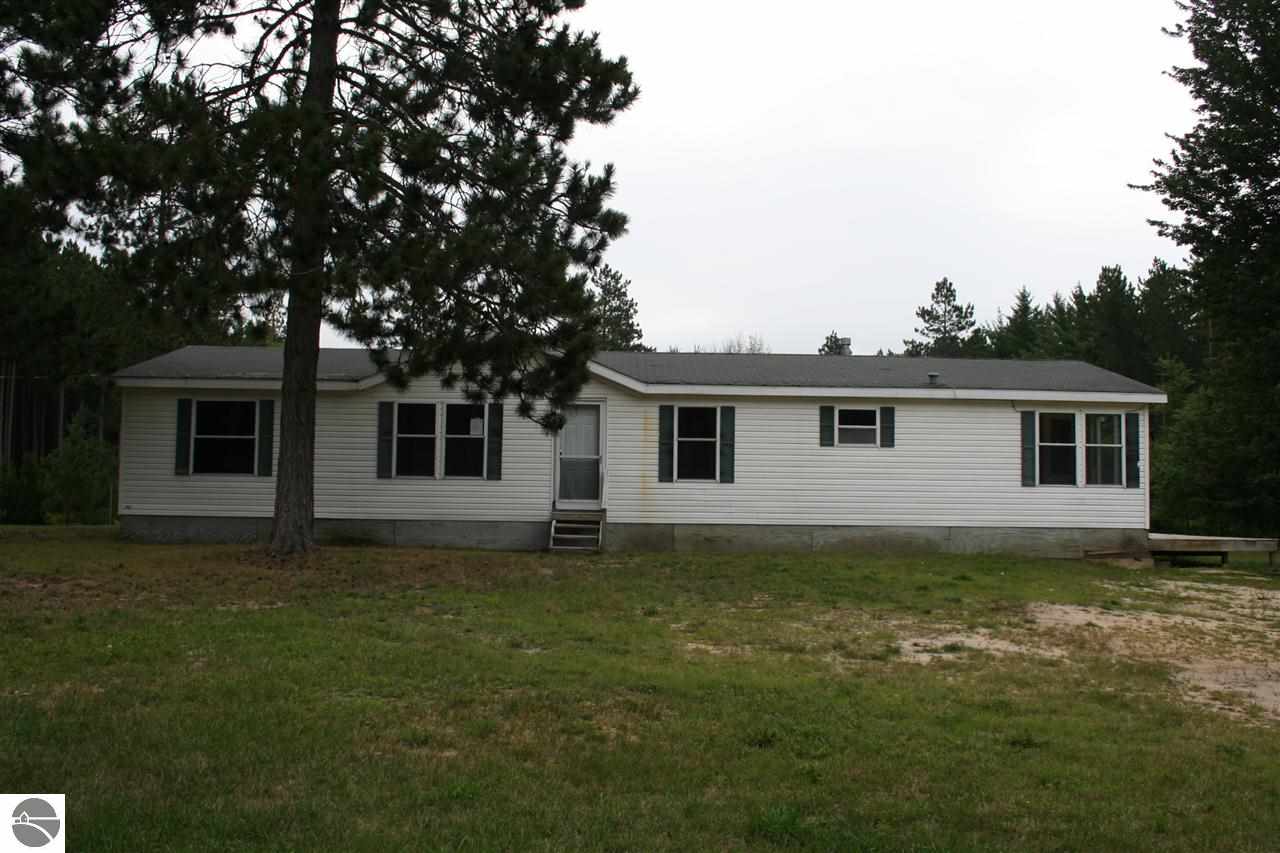 6209 Keffer Road Kingsley, MI 49649 - Photo 1 of 60 1749480.JPG