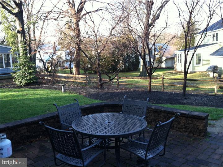 118 Courtland Road Cherry Hill, NJ 08034 - Photo 22 of 25 Exterior Back