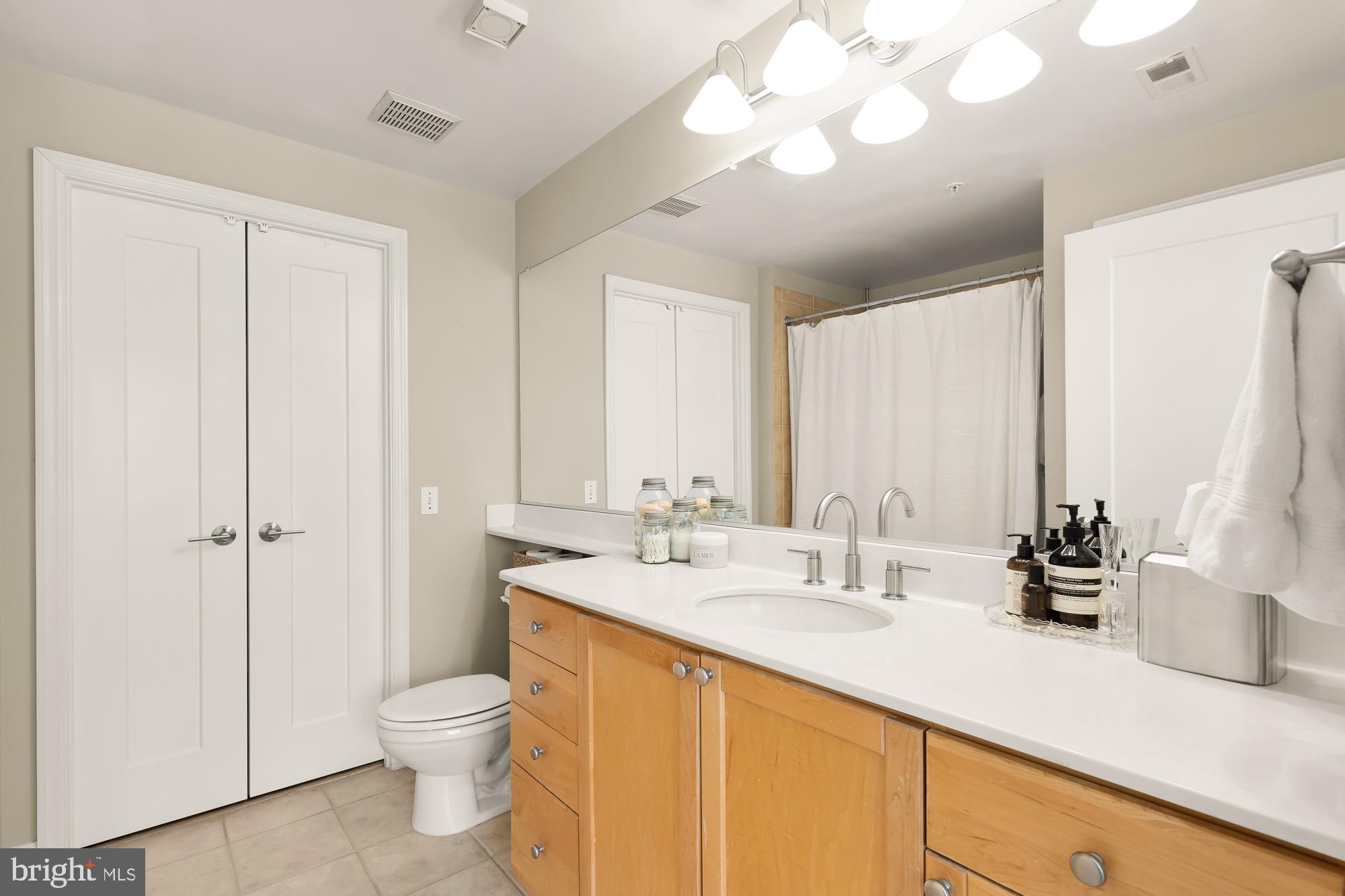 1441 Rhode Island Avenue Northwest, Unit 701 Washington, DC 20005 - Photo 15 of 32