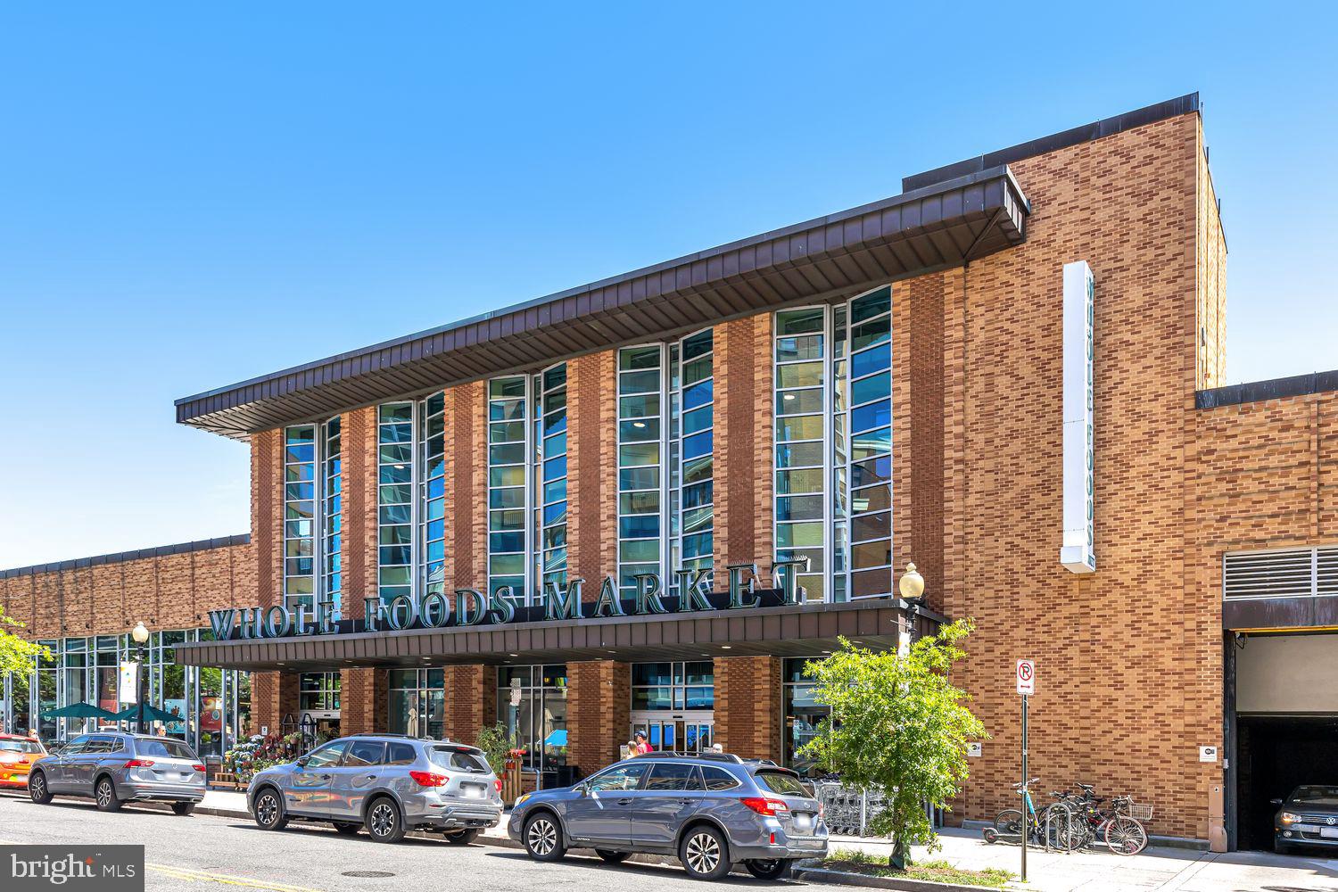 1441 Rhode Island Avenue Northwest, Unit 701 Washington, DC 20005 - Photo 30 of 32