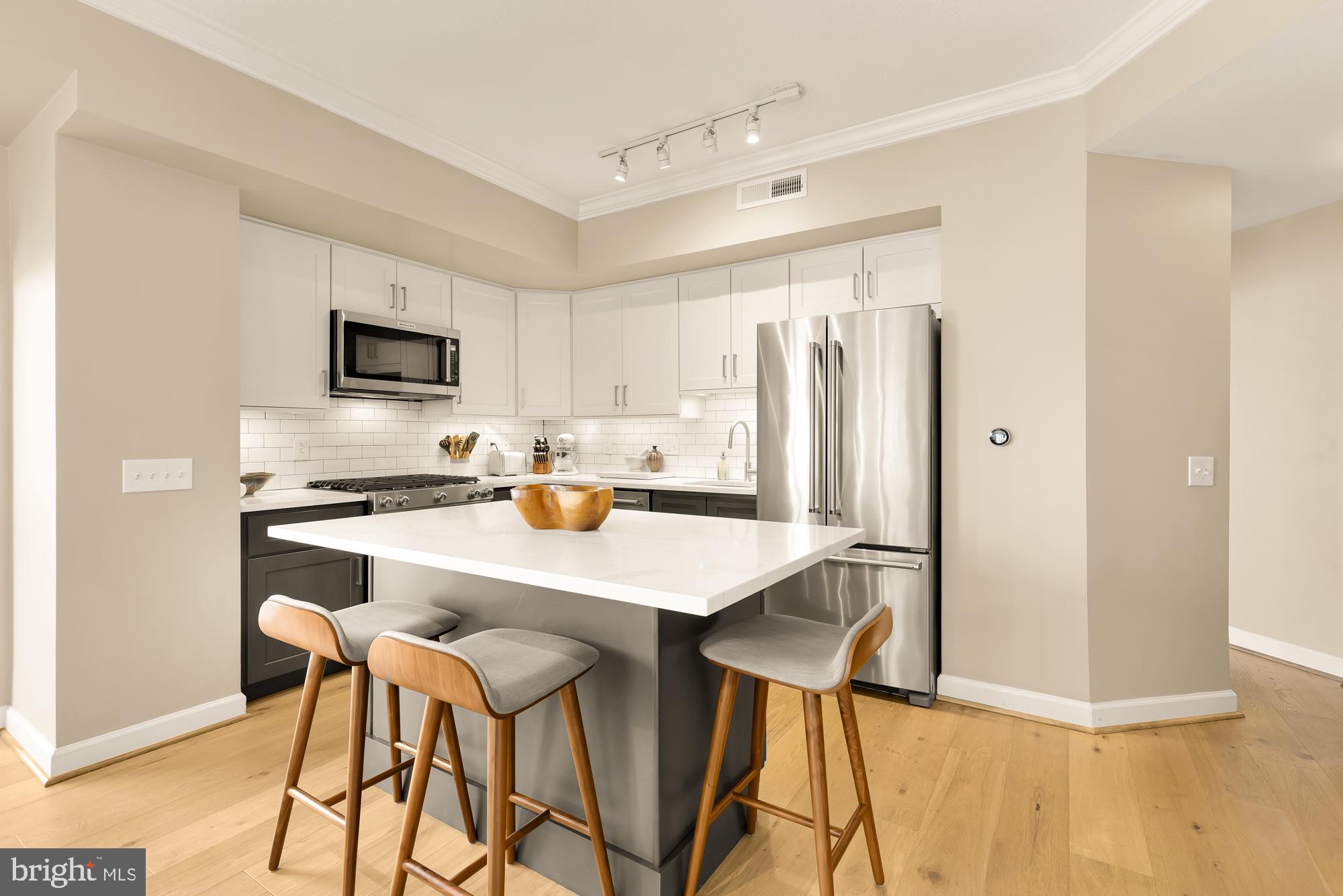 1441 Rhode Island Avenue Northwest, Unit 701 Washington, DC 20005 - Photo 3 of 32