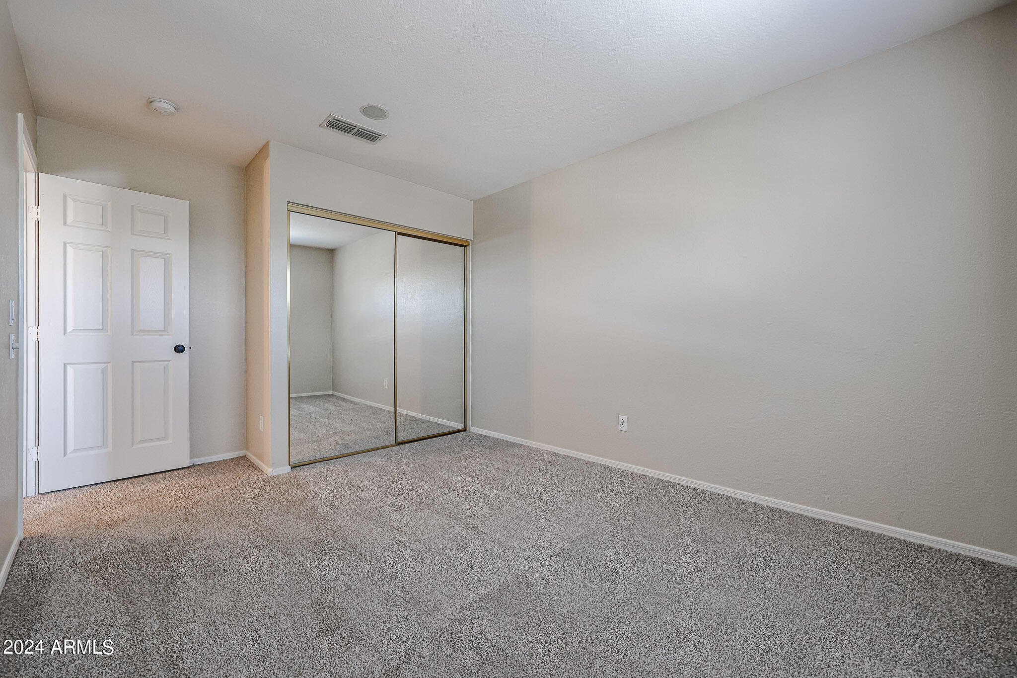 6921 West Juniper Avenue Peoria, AZ 85382 - Photo 26 of 33 a view of an empty room