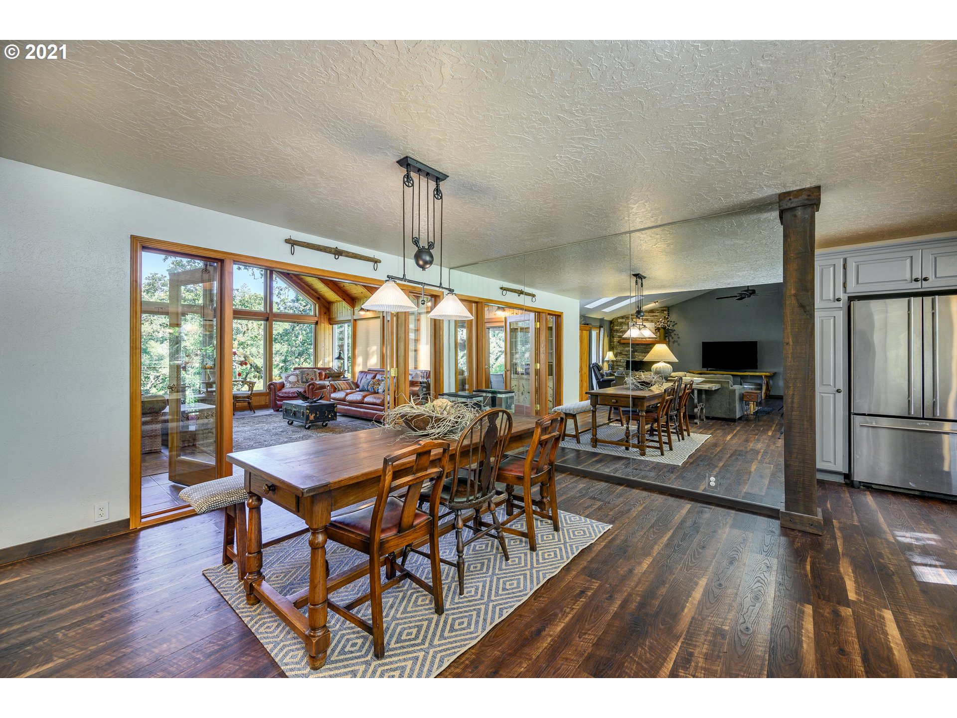 4590 Mill Creek Road Dallas, OR 97338 - Photo 13 of 32 Gallery Image 13