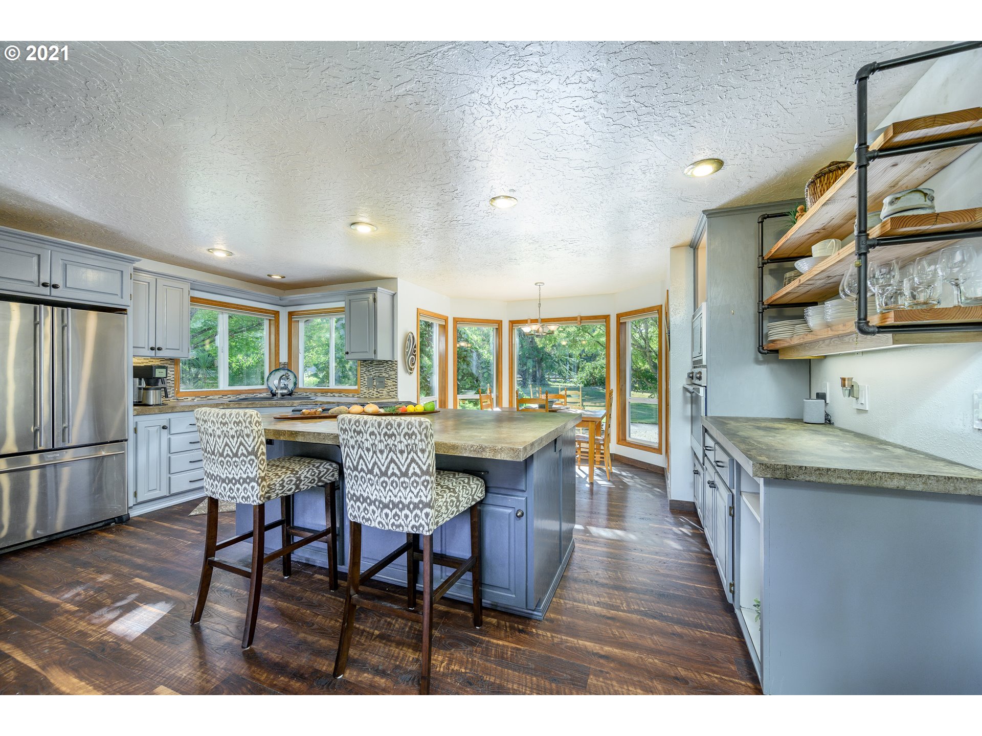 4590 Mill Creek Road Dallas, OR 97338 - Photo 14 of 32 Gallery Image 14