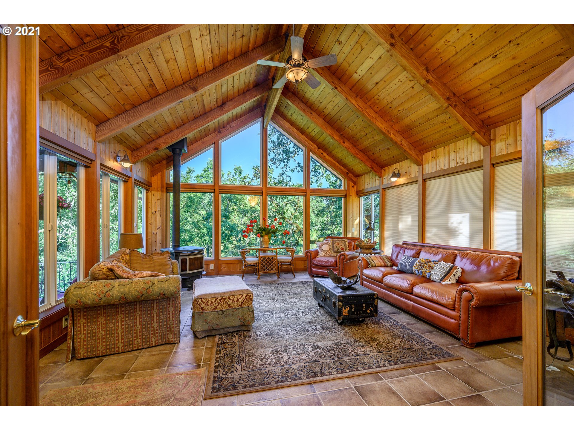 4590 Mill Creek Road Dallas, OR 97338 - Photo 17 of 32 Gallery Image 17