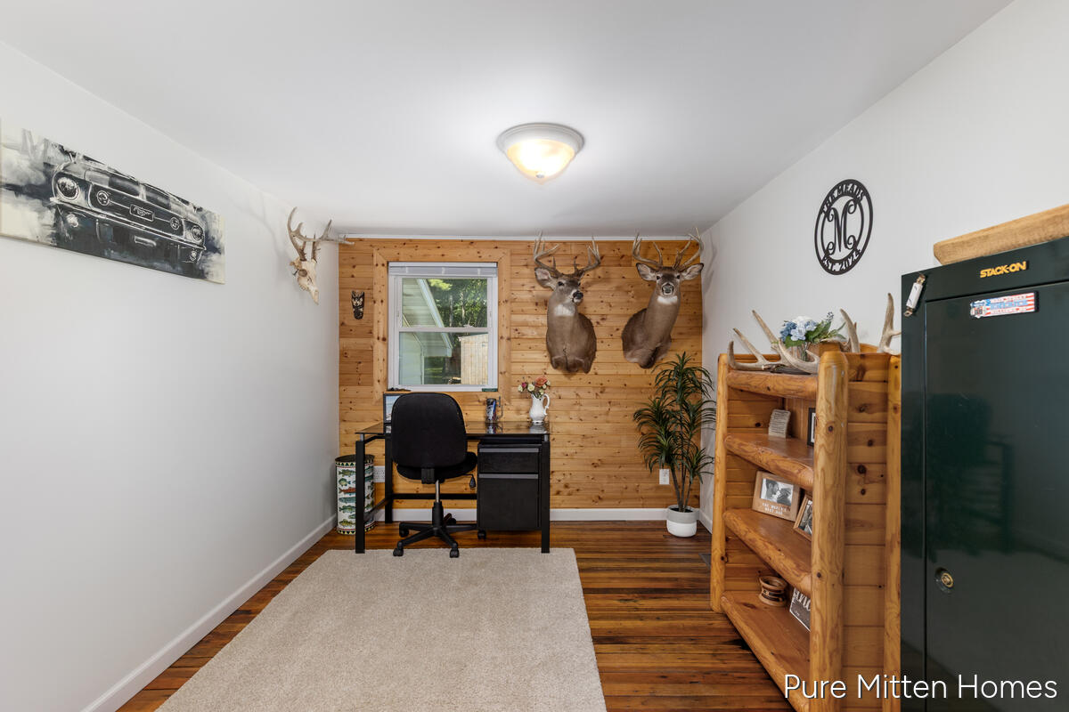 5234 Johnson Road Greenville, MI 48838 - Photo 10 of 20