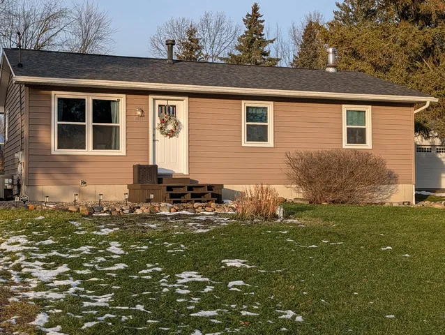 $290,000 | 10033 Nimphie Road, Fenton, MI 48430