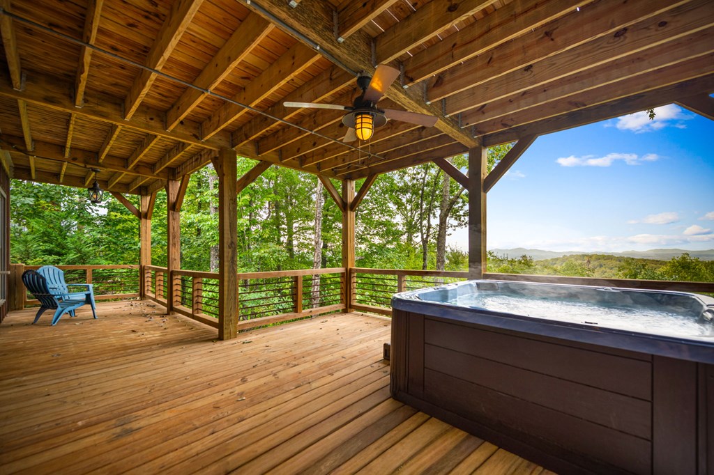 401 Sunrock Mountain Trace Blue Ridge, GA 30513 - Photo 17 of 80 Gallery Image 17