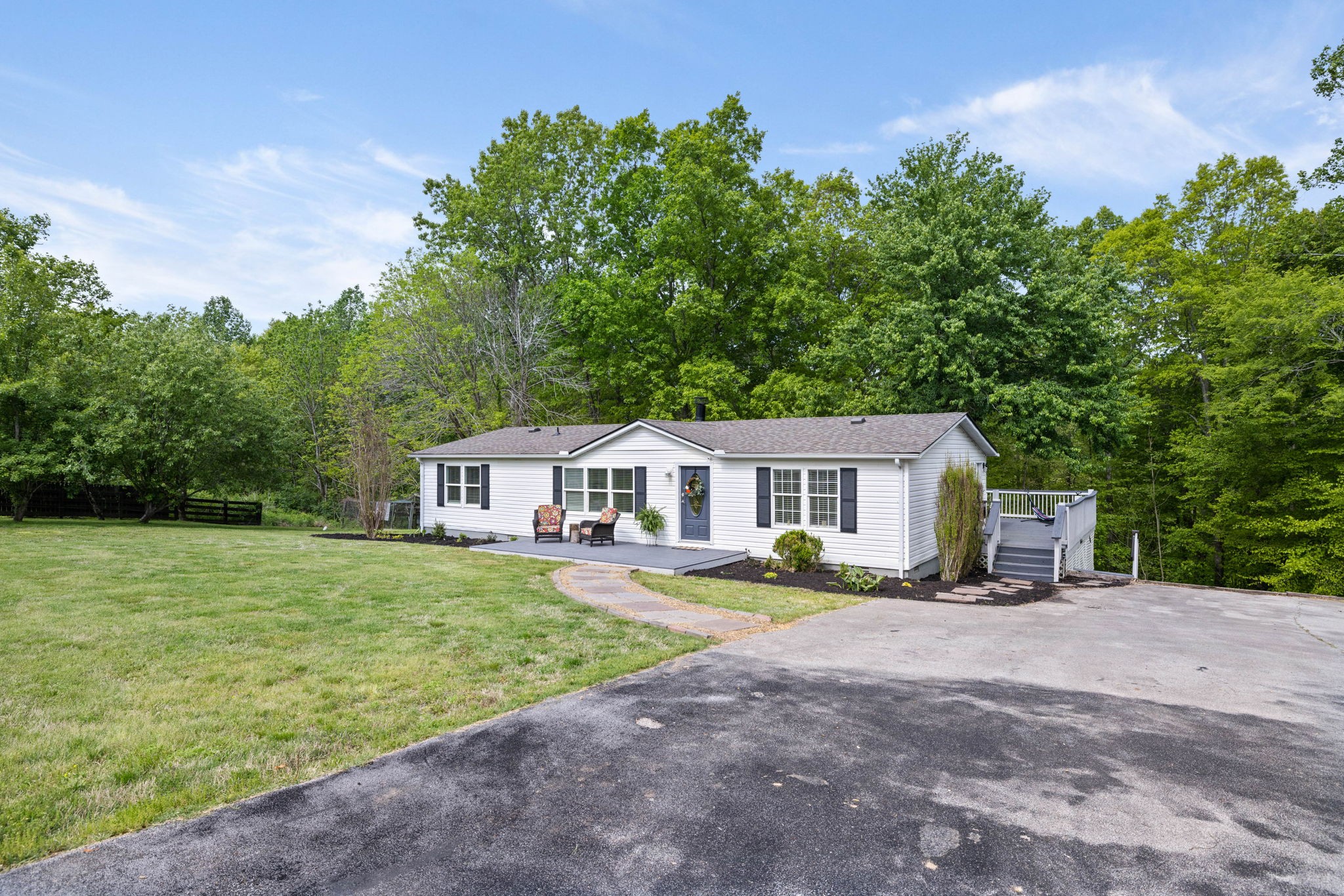 7815 Daugherty-Capley Road Bon Aqua, TN 37025 - Photo 5 of 59 Gallery Image 5