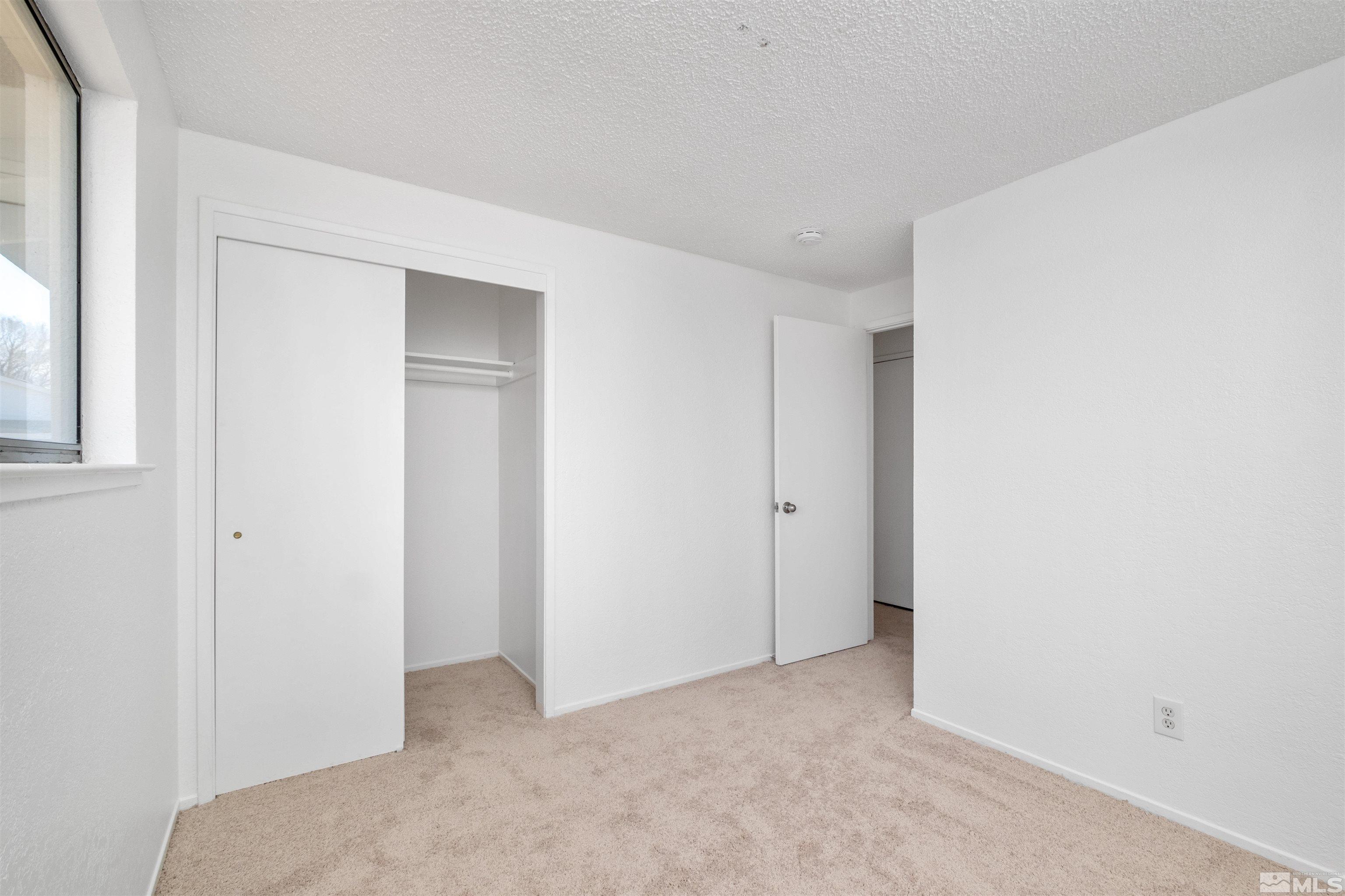 211 West Applegate Way Carson City, NV 89706 - Photo 12 of 24 Photo 12