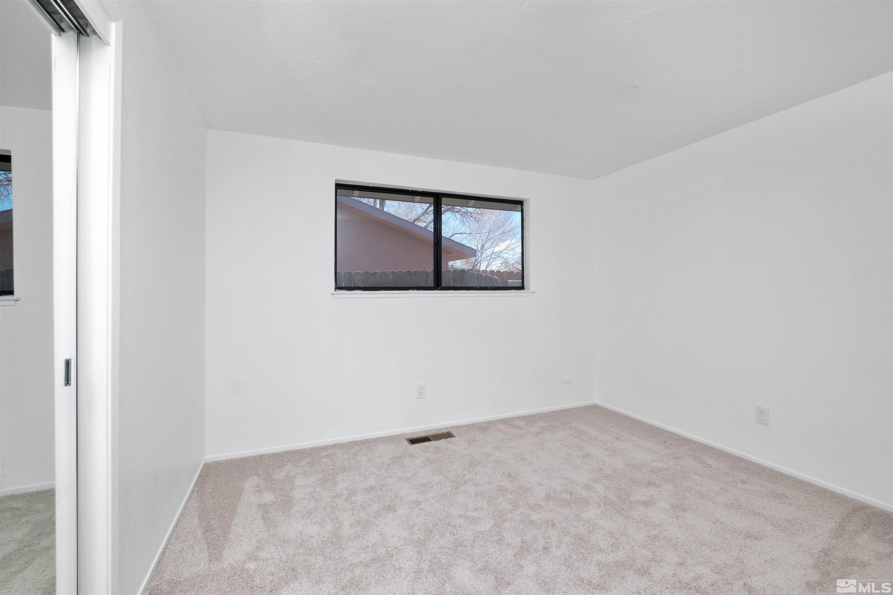 211 West Applegate Way Carson City, NV 89706 - Photo 16 of 24 Photo 16