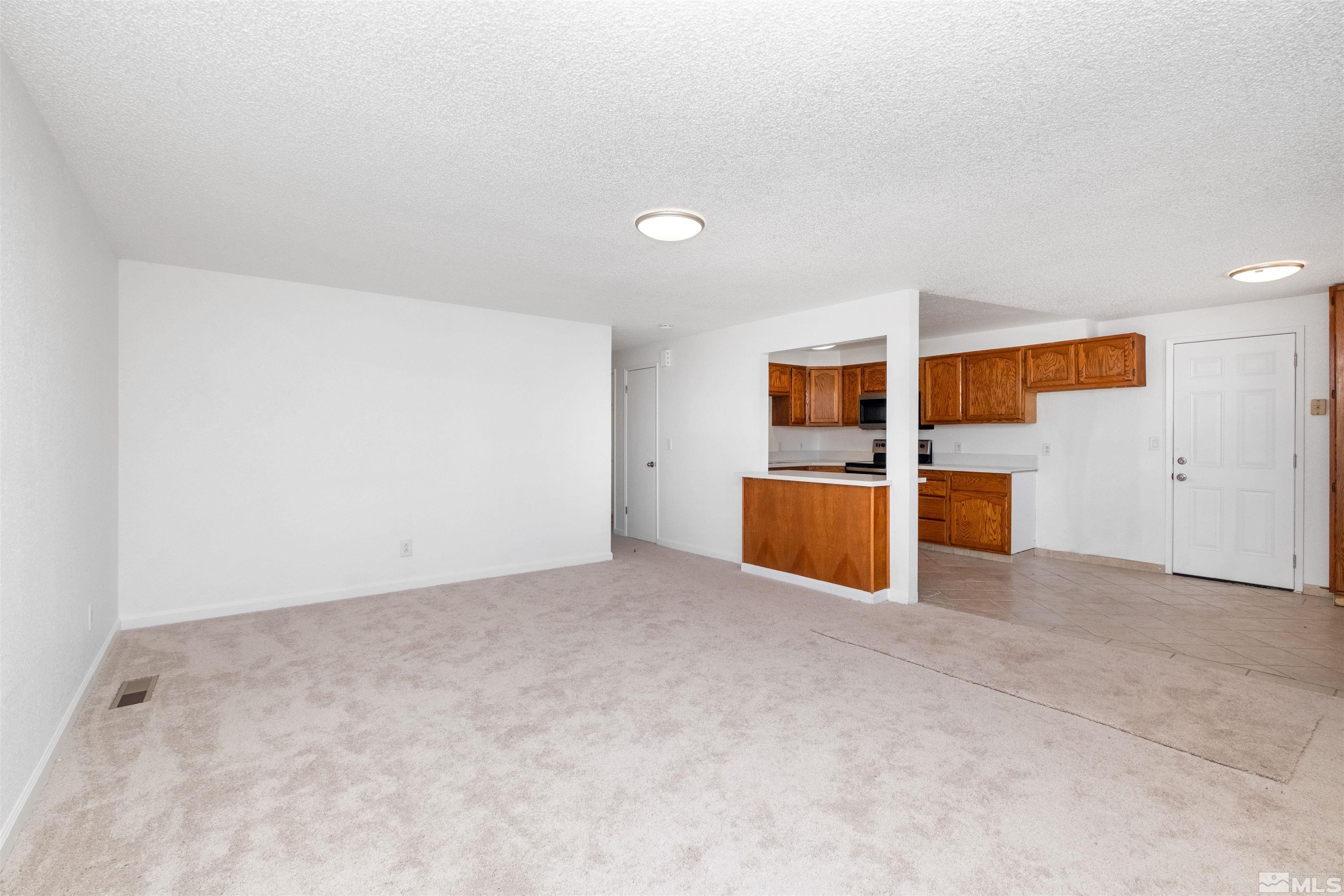 211 West Applegate Way Carson City, NV 89706 - Photo 3 of 24 Photo 3