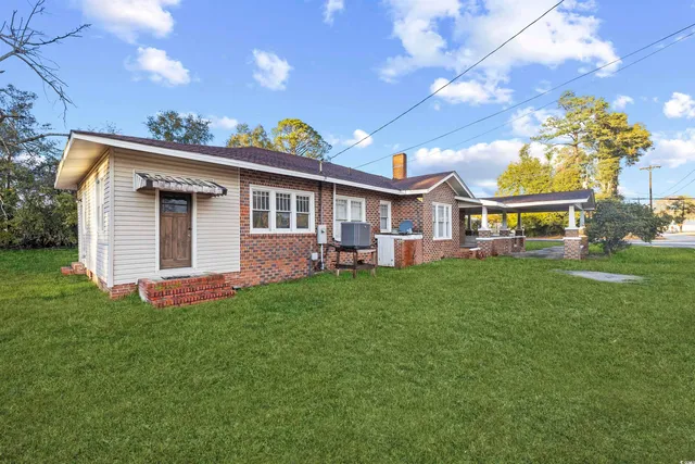 $189,000 | 205 South Nichols Street, Nichols, SC 29581