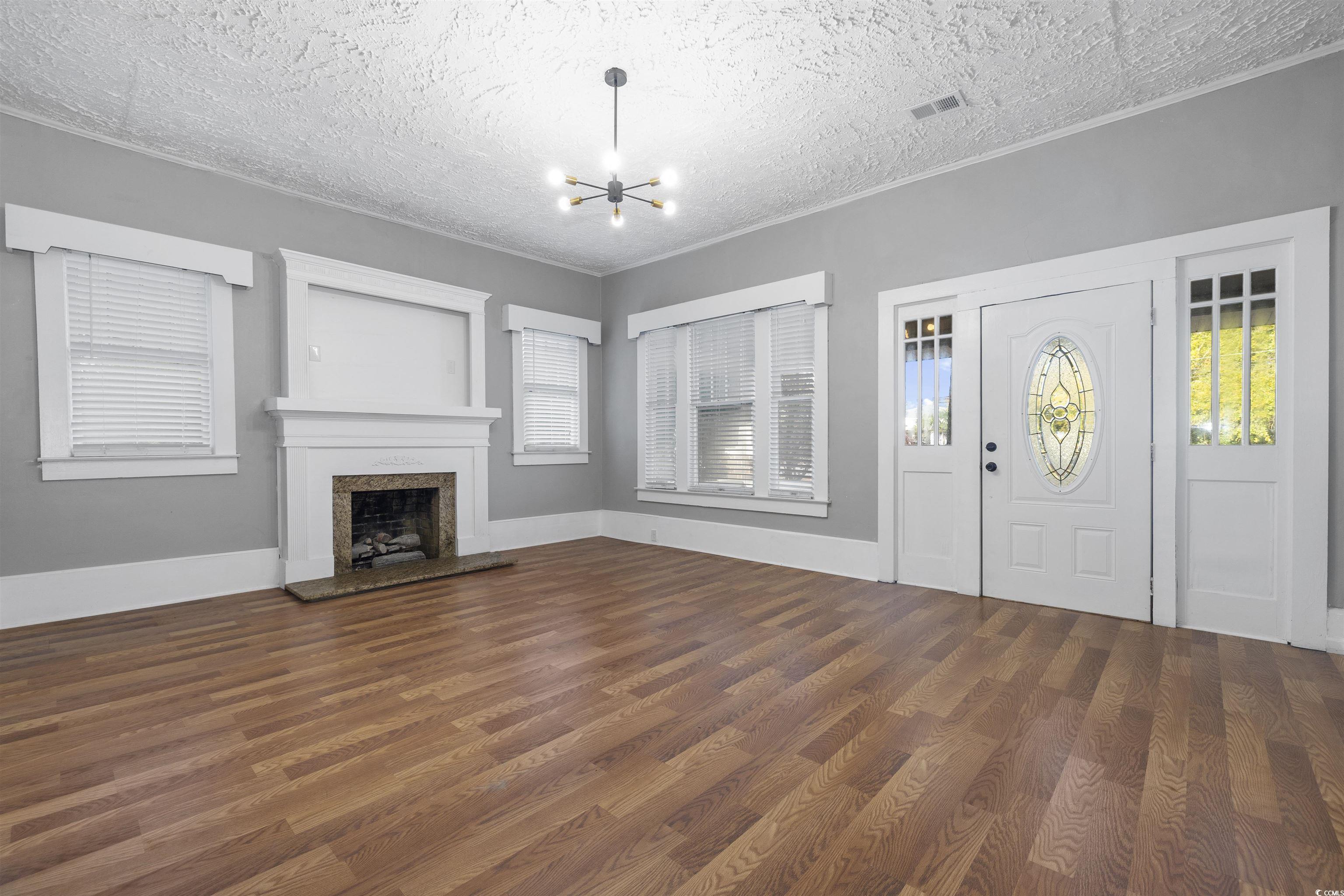 205 South Nichols Street Nichols, SC 29581 - Photo 4 of 27