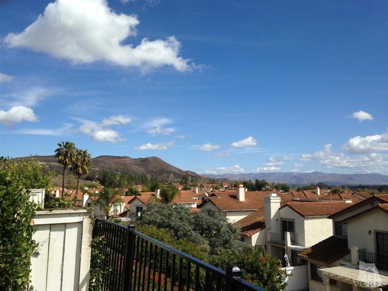876 Congressional Road Simi Valley, CA 93065 - Photo 8 of 19 a view of a city from a balcony