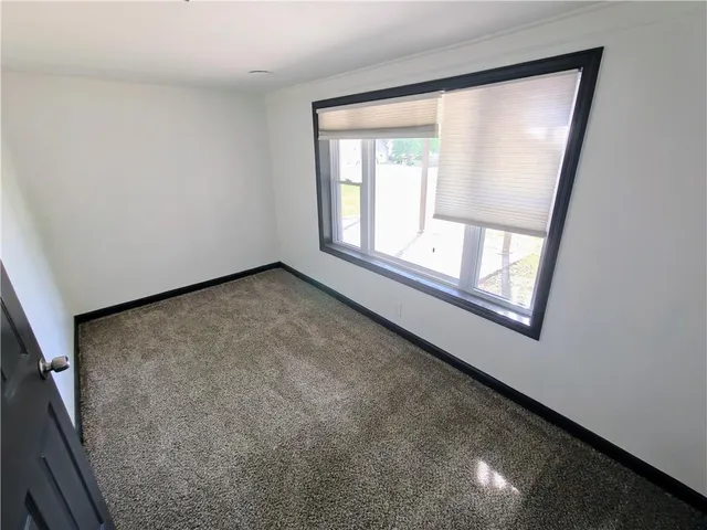 $315,900 | 7108 North Broadway, Gladstone, MO 64118