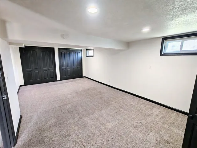 $315,900 | 7108 North Broadway, Gladstone, MO 64118