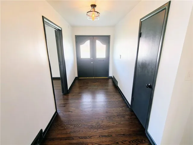 $315,900 | 7108 North Broadway, Gladstone, MO 64118