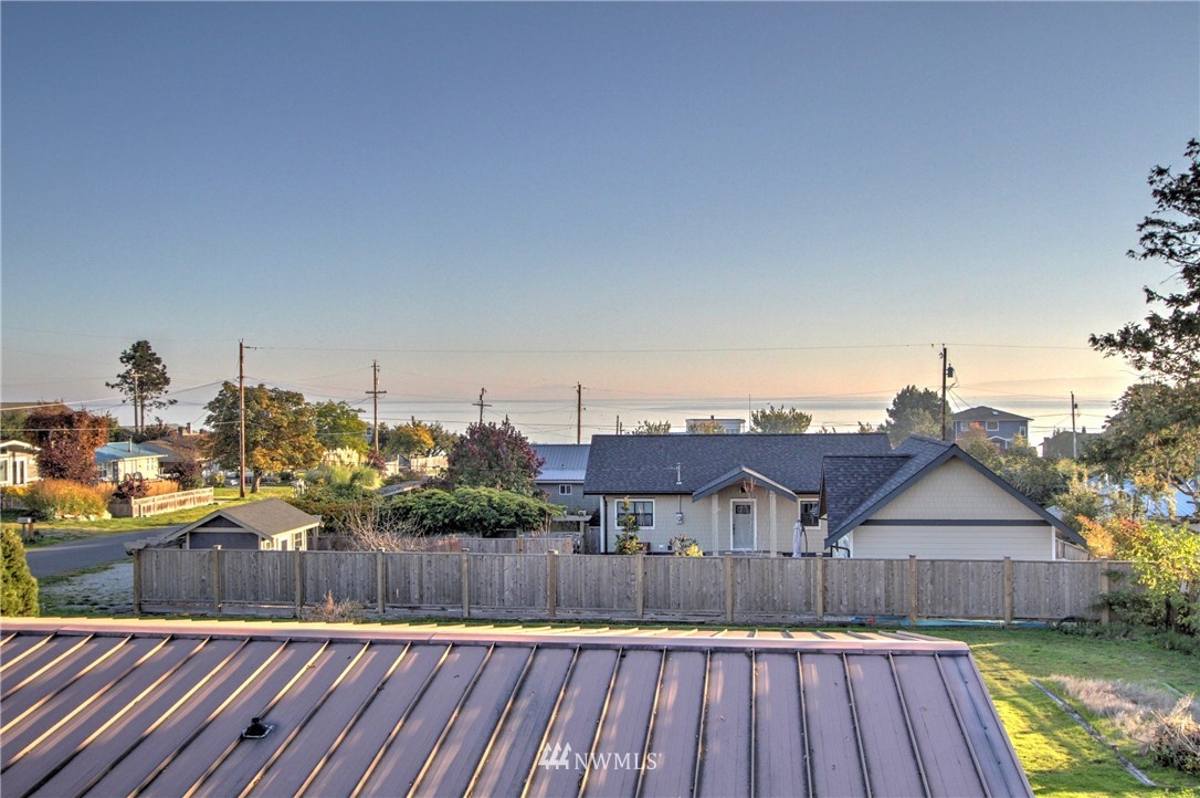 683 South Beach Road Point Roberts, WA 98281 - Photo 3 of 10