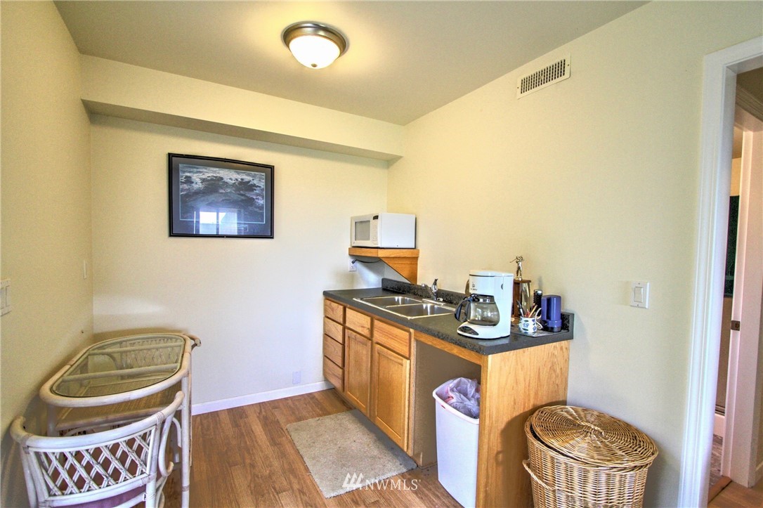 683 South Beach Road Point Roberts, WA 98281 - Photo 9 of 10