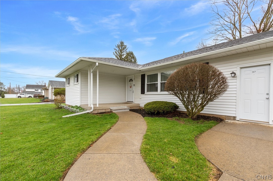 37 Highland Street Sennett, NY 13021 - Photo 9 of 49