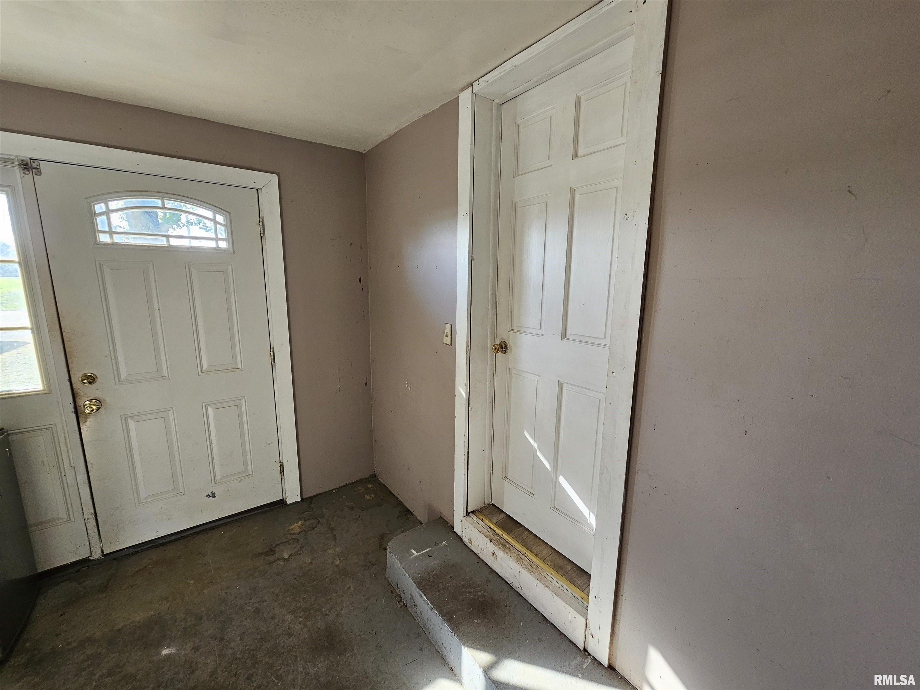 233 N Us Hwy 45 Cisne, IL 62823 - Photo 22 of 23