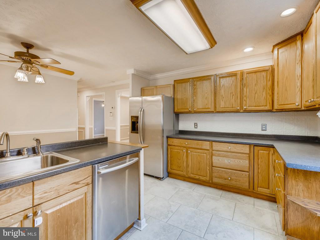 2404 Roth Road Edgewood, MD 21040 - Photo 13 of 33