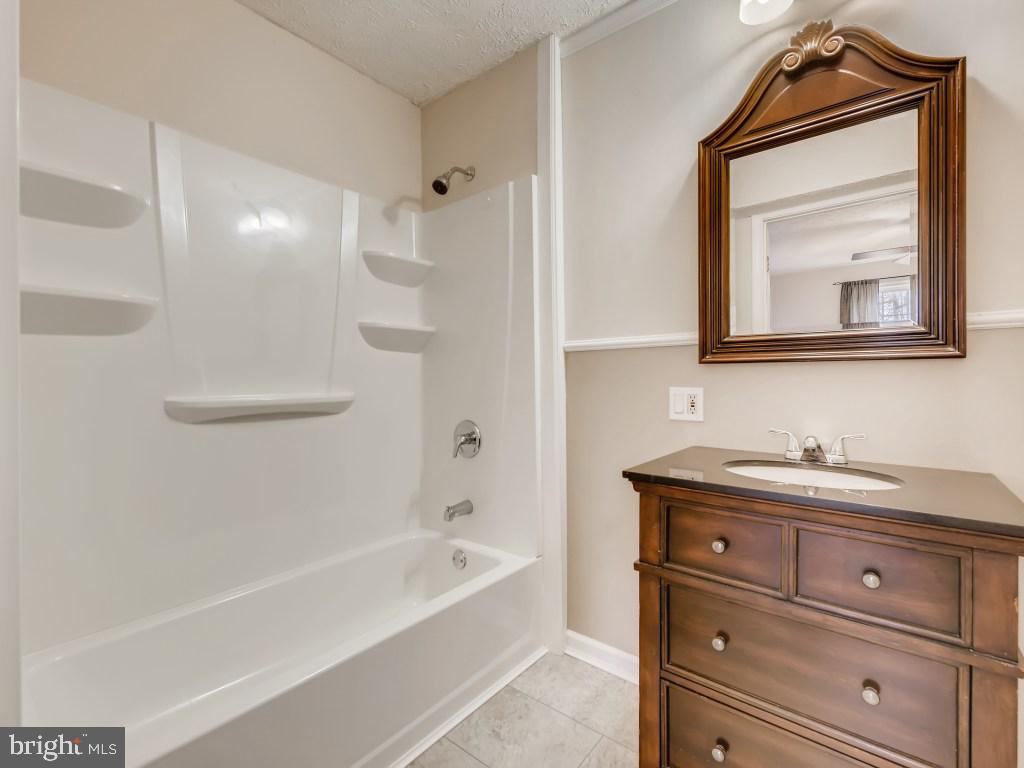 2404 Roth Road Edgewood, MD 21040 - Photo 16 of 33