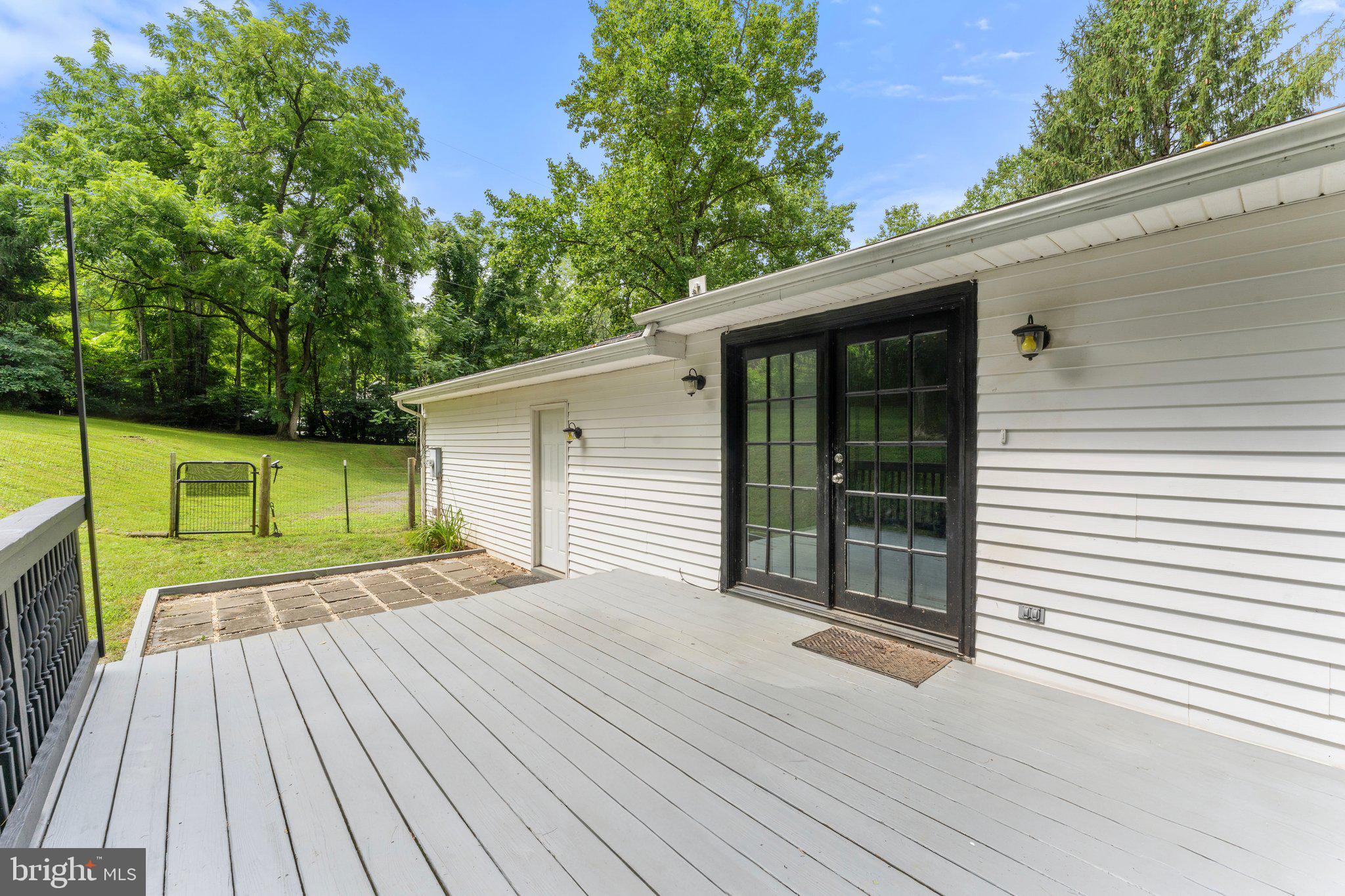 9727 Crest Hill Road Marshall, VA 20115 - Photo 27 of 30 Gallery Image 27