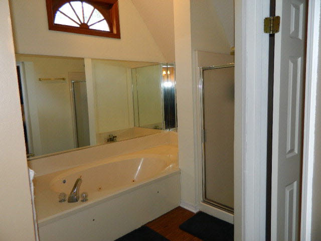 108 Michael Loop Daphne, AL 36526 - Photo 7 of 24 Master Bath