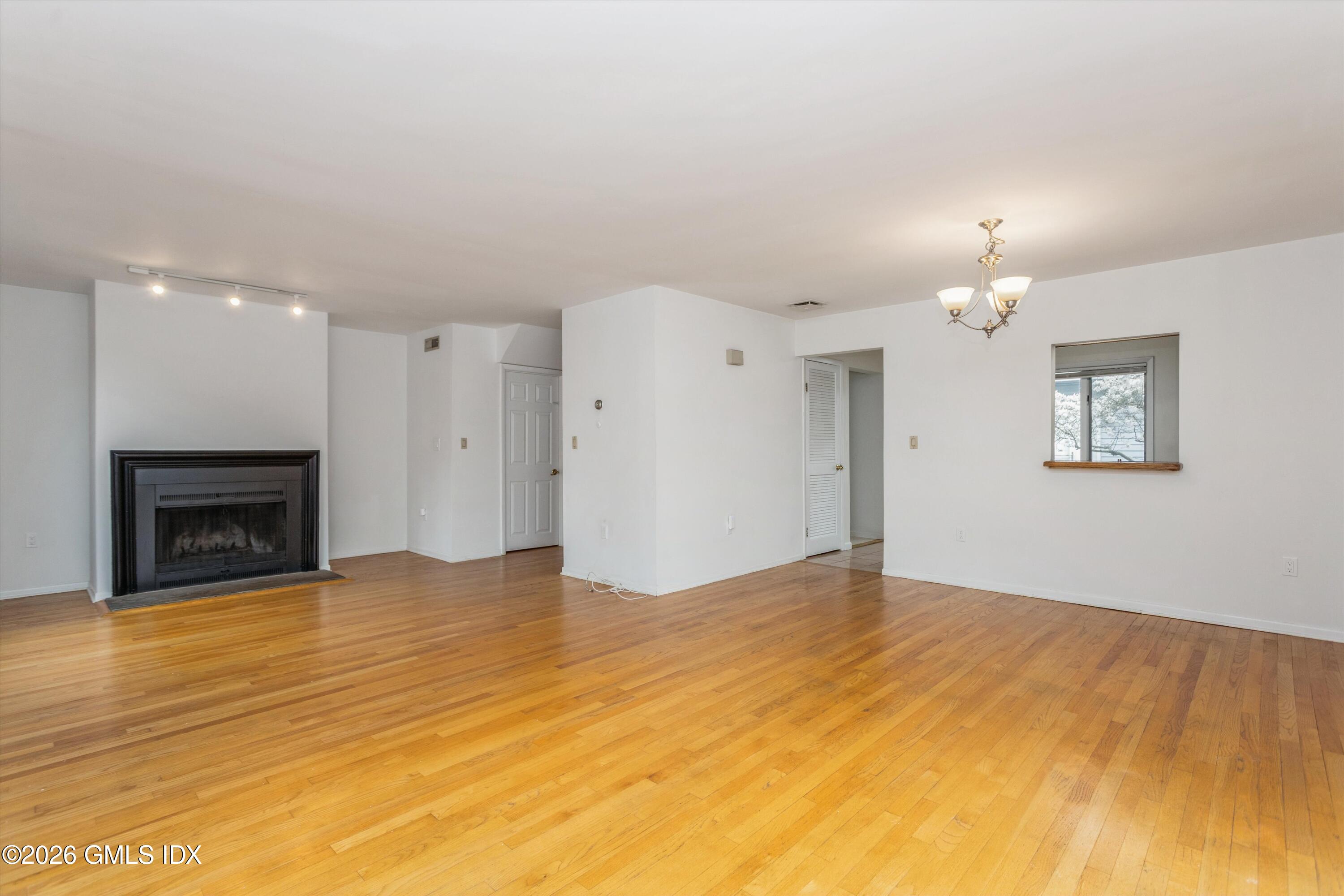 81 Pemberwick Road, Unit A Greenwich, CT 06831 - Photo 5 of 19 Wood Burning Fireplace