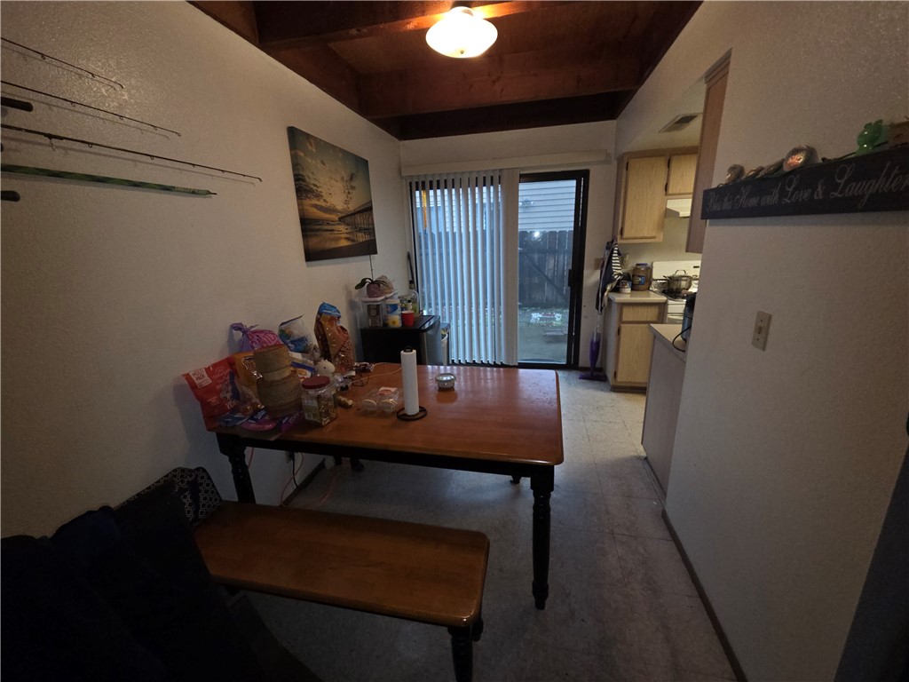 635 North Street Corning, CA 96021 - Photo 9 of 29 a dining room with furniture and window