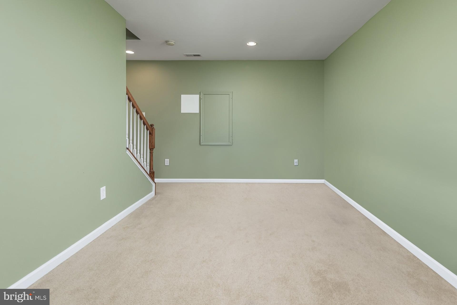 141 Windsor Way Mount Royal, NJ 08061 - Photo 12 of 24