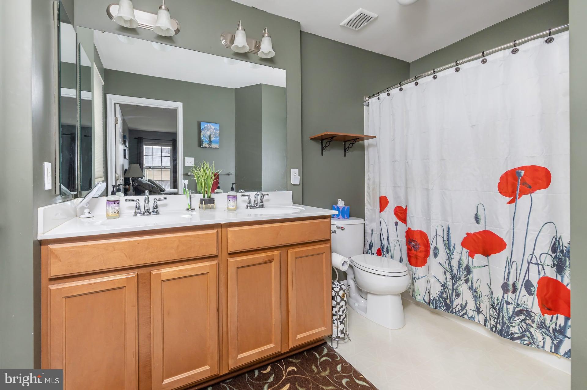 141 Windsor Way Mount Royal, NJ 08061 - Photo 14 of 24