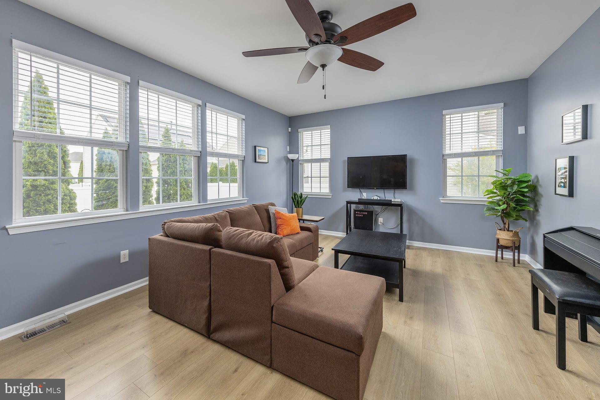 141 Windsor Way Mount Royal, NJ 08061 - Photo 9 of 24