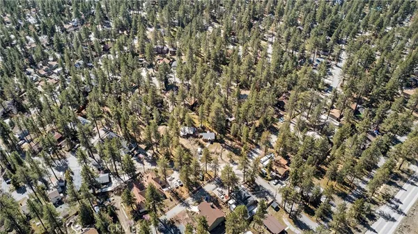 $398,000 | 5806 Victorville Street, Wrightwood, CA 92397